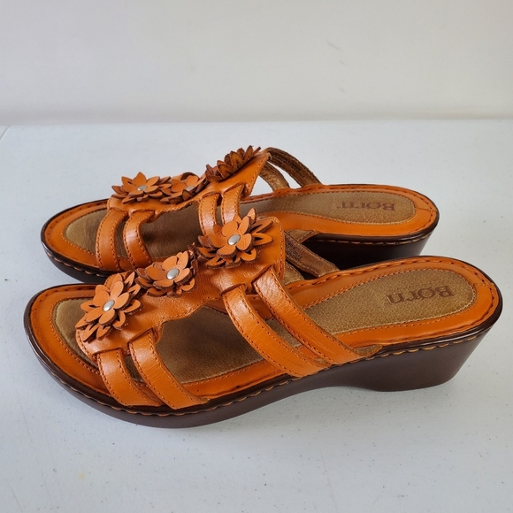 Born Leather Platform Sandals Size 9 Flower Applique Strappy Wedge Slides Orange - Picture 3 of 15